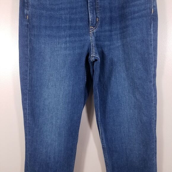 Revtown Jeans  Womens  30X28 Classic Denim Straight Leg Stretch Blue Stretch - Picture 9 of 14